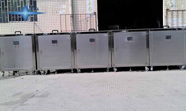 超聲波清洗機(jī)用什么水？放多少水合適？